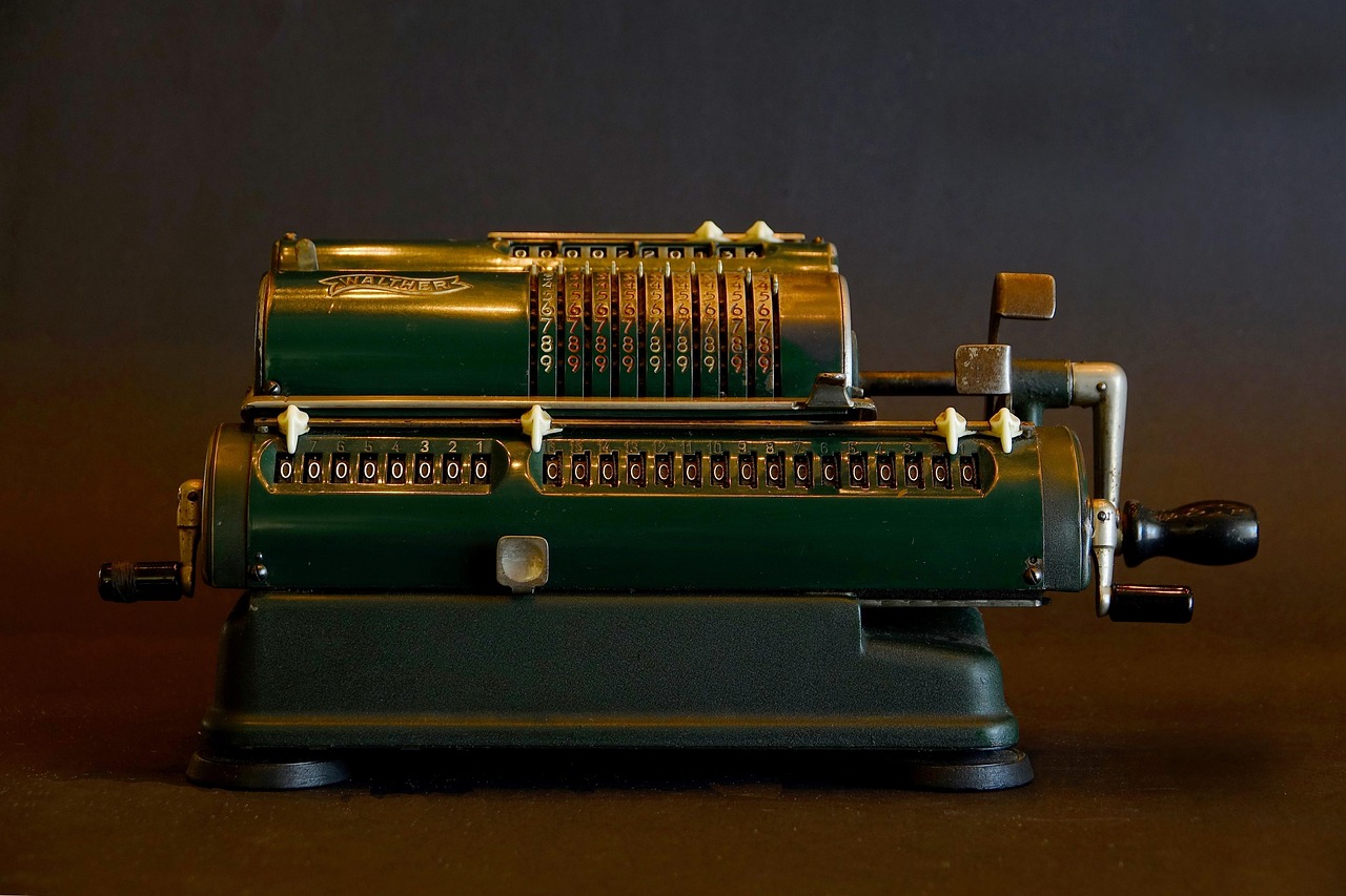 machine, calculating machine, old, metal, technology, calculating machine, calculating machine, calculating machine, calculating machine, calculating machine, technology